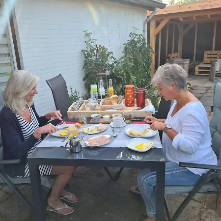 Aan De Bagijnstraat Bed & Breakfast