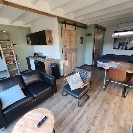 Aan De Bagijnstraat Bed & Breakfast