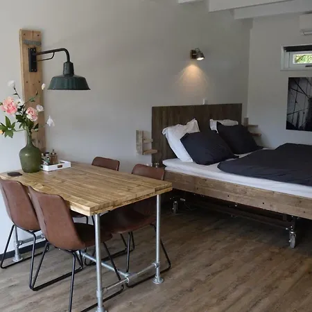 Aan De Bagijnstraat 4*