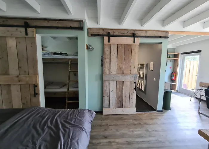 Aan De Bagijnstraat Bed & Breakfast Heumen